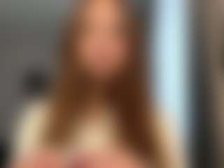 Live cam show with HildaLenci - College Teen (18+) on Camsoda
