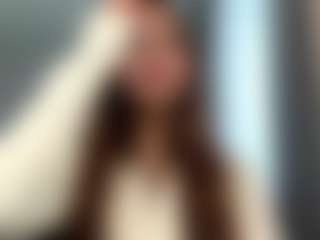Live cam show with HildaLenci - College Teen (18+) on Camsoda