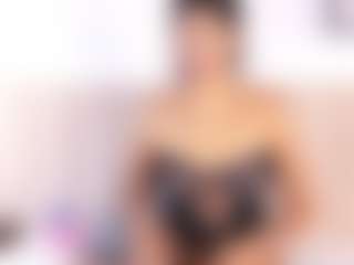 Live cam show with kattwiild - Middle Aged on Camsoda