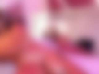 Live cam show with LillyCupcake - Striptease on Camsoda