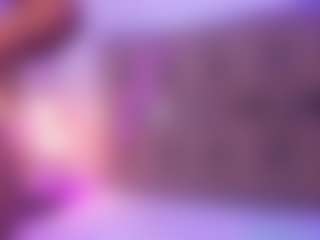 Live cam show with LillyCupcake - Latina Petite on CamClone | colombia