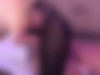 Live cam show with LillyCupcake - Latina on Camsoda | colombia