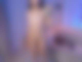 Live cam show with Ari - Small Tits on Camsoda