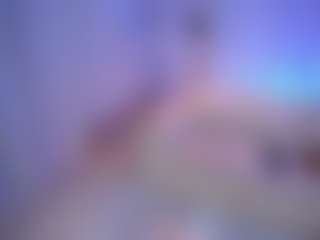Live cam show with Ari - Foot Fetish Brown Hair on Mixed Magazine Live