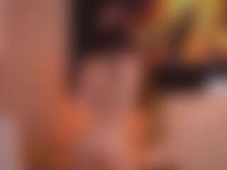 Live cam show with Ari - Sexwebcam Brown Hair on Dolls Live