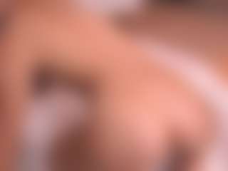 Live cam show with Ari - Anal on Camsoda