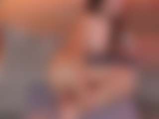 Live cam show with Ari - Amateur Brown Hair on Camsoda