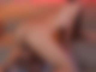 Live cam show with Ari - Striptease on Soda Cam