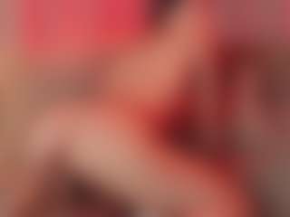 Live cam show with Ari - Small Tits Brown Hair on Camsoda