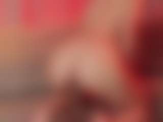 Live cam show with Ari - Small Tits on Camsoda