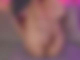 Live cam show with Ari - Sexwebcam Teen (18+) on Camsoda Late Night