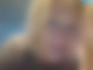 lucyloo92's Live Sex Cam Show