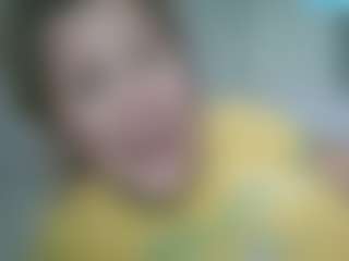 lucyloo92 MILF webcam performer live streaming