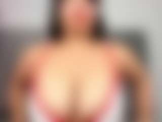 Lunasilk's Live Sex Cam Show