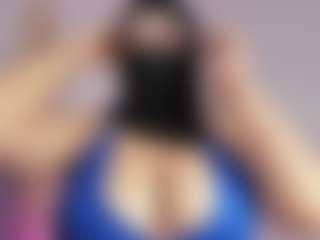 Lunasilk's Live Sex Cam Show