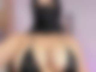 Lunasilk's Live Sex Cam Show