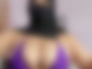 Lunasilk's Live Sex Cam Show
