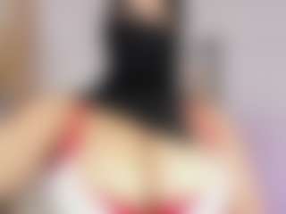 Lunasilk's Live Sex Cam Show