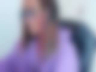 LyaRoss19's Live Sex Cam Show