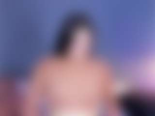 MiaHills's Live Sex Cam Show