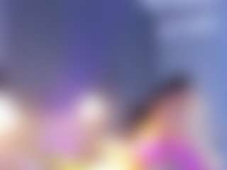 MiaHills's Live Sex Cam Show