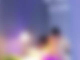MiaHills's Live Sex Cam Show