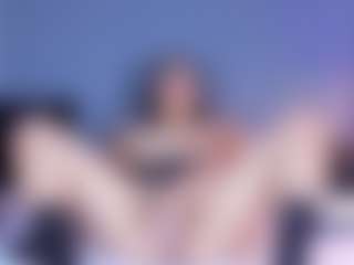 MiaHills's Live Sex Cam Show