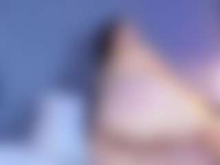 MiaHills's Live Sex Cam Show