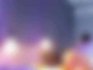 MiaHills's Live Sex Cam Show