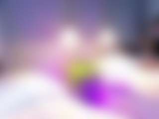 MiaHills's Live Sex Cam Show
