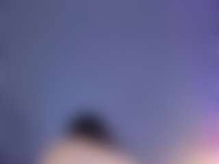 MiaHills's Live Sex Cam Show