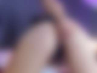 MiaHills's Live Sex Cam Show