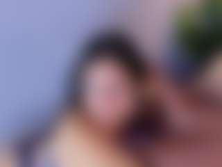 MiaHills's Live Sex Cam Show