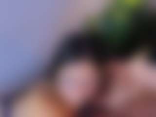 MiaHills's Live Sex Cam Show