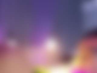 MiaHills's Live Sex Cam Show