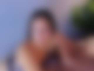 MiaHills's Live Sex Cam Show