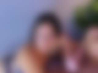 MiaHills's Live Sex Cam Show