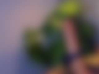 MiaHills's Live Sex Cam Show