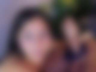MiaHills's Live Sex Cam Show
