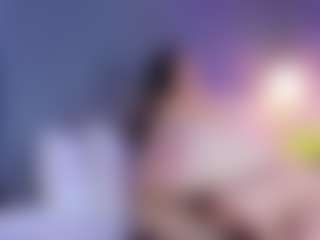 MiaHills's Live Sex Cam Show