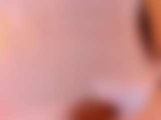 MiaHills's Live Sex Cam Show
