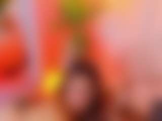 MiaHills's Live Sex Cam Show