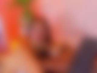 MiaHills's Live Sex Cam Show