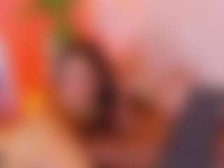 MiaHills's Live Sex Cam Show