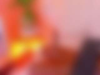MiaHills's Live Sex Cam Show