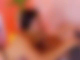 MiaHills's Live Sex Cam Show