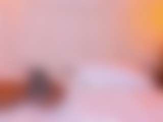 MiaHills's Live Sex Cam Show