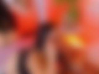 MiaHills's Live Sex Cam Show