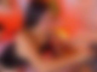 MiaHills's Live Sex Cam Show