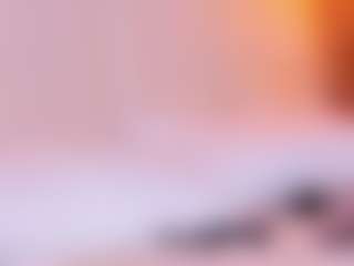 MiaHills's Live Sex Cam Show